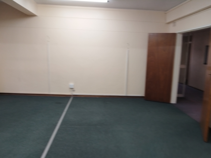 18 Bedroom Property for Sale in Belgravia Northern Cape